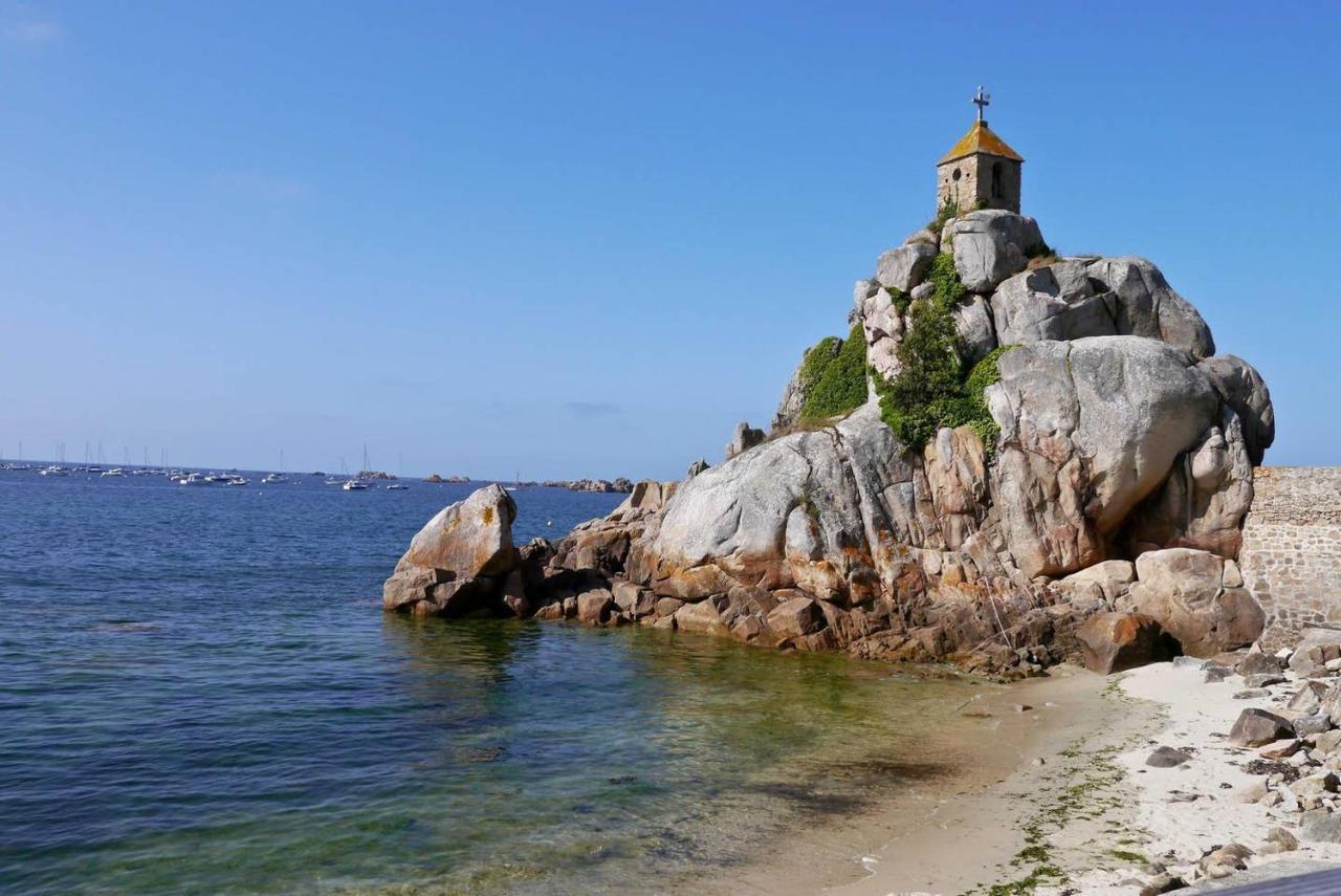 Jacuzzi Professionel Les Pieds Dans L'Eau Plage A 50 M Trevou-Treguignec Exterior foto