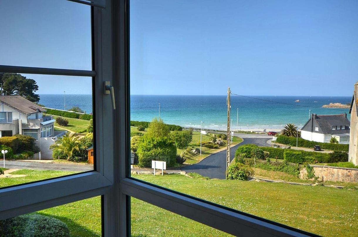 Jacuzzi Professionel Les Pieds Dans L'Eau Plage A 50 M Trevou-Treguignec Exterior foto
